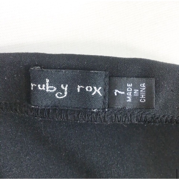 Ruby Rox black lace strapless dress - Picture 7 of 8